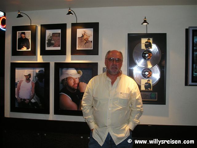 Willy in Toby Keith's Bar in Las Vegas, Nevada